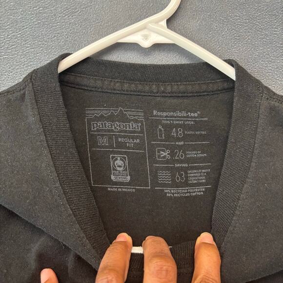 Patagonia Responsibili-Tee Long Sleeve Shirt Black Logo Graphic Outdoor Casual - Picture 3 of 9